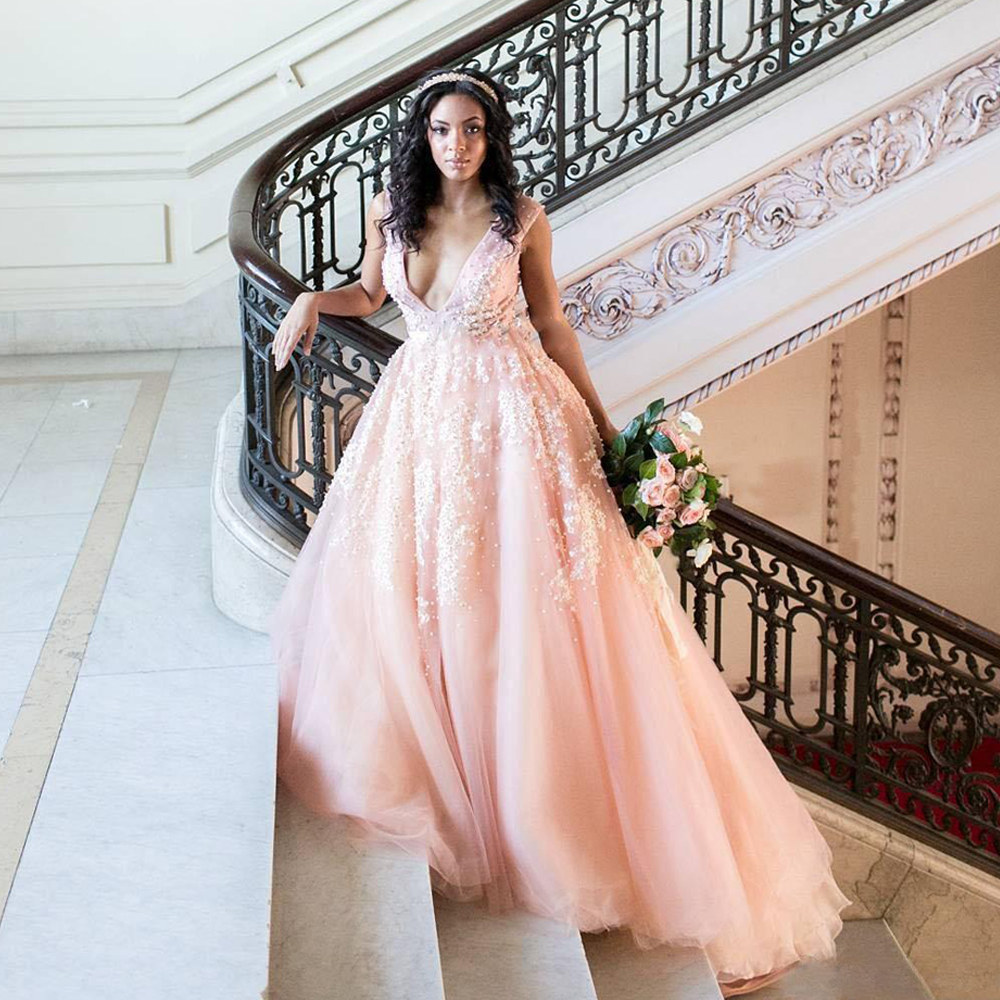 Pearl Pink A-Line Deep V-neck Sleeveless Applique Wedding Dress – Lovost
